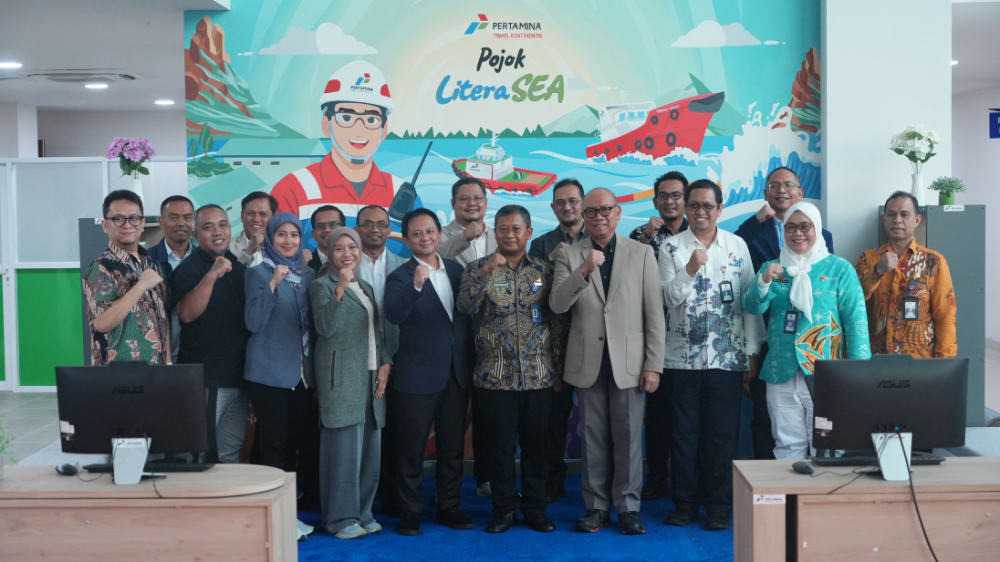 PIP Makassar dan PTK Resmikan Pojok Literasea untuk Dukung Literasi Kemaritiman Taruna